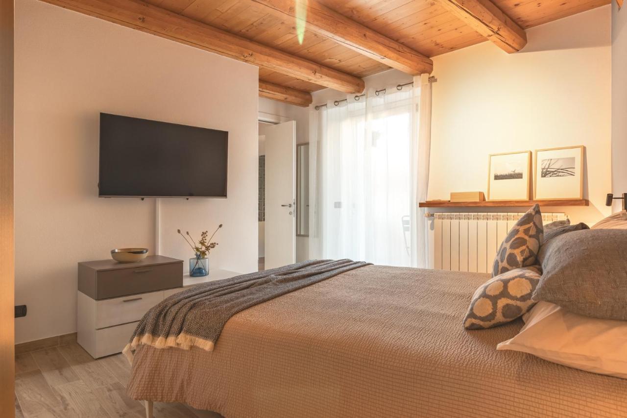 Maccagno Casa Del Borgo "Aria & Acqua" Sul Lago Maggiore מראה חיצוני תמונה