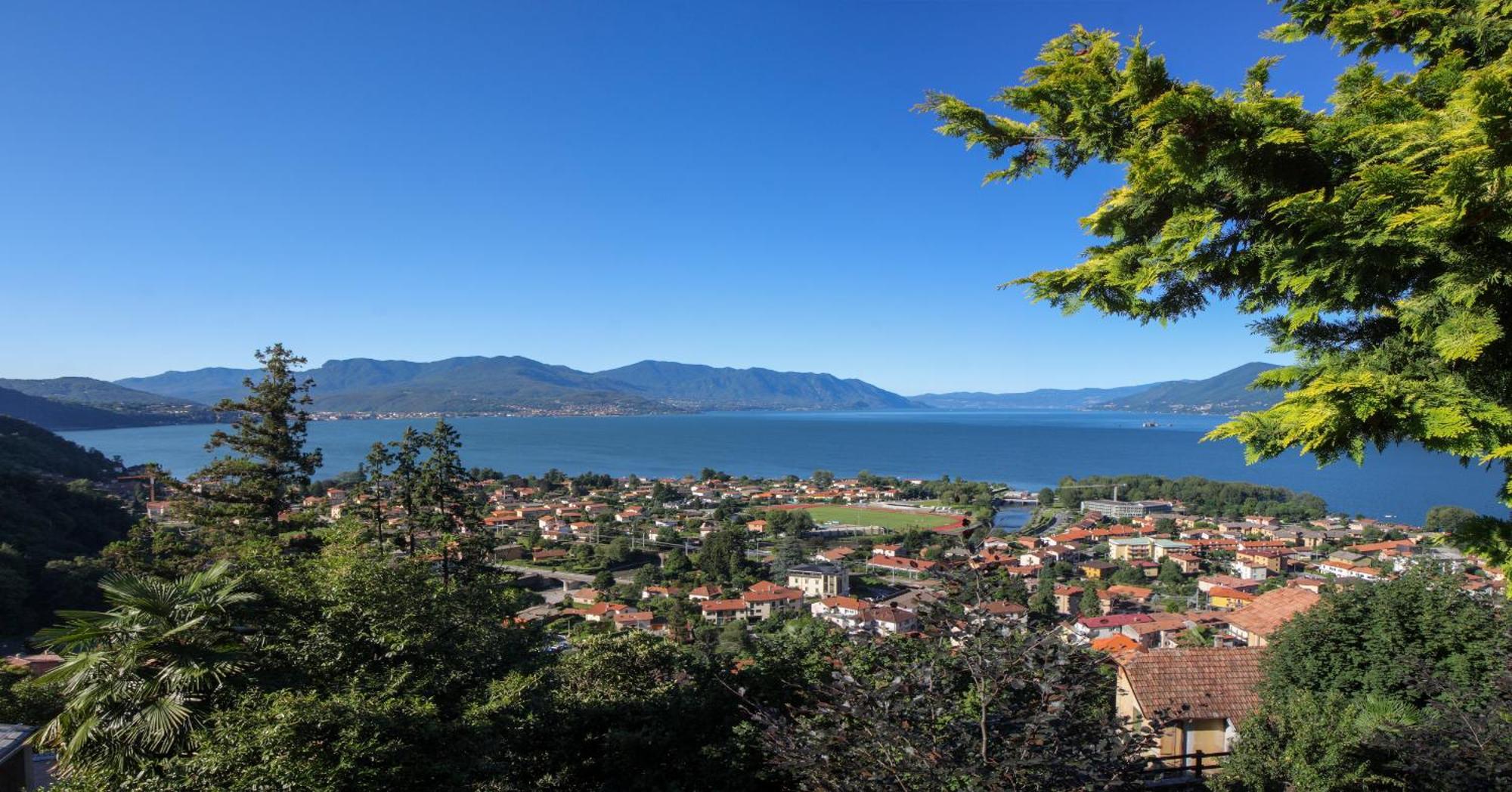 Maccagno Casa Del Borgo "Aria & Acqua" Sul Lago Maggiore מראה חיצוני תמונה