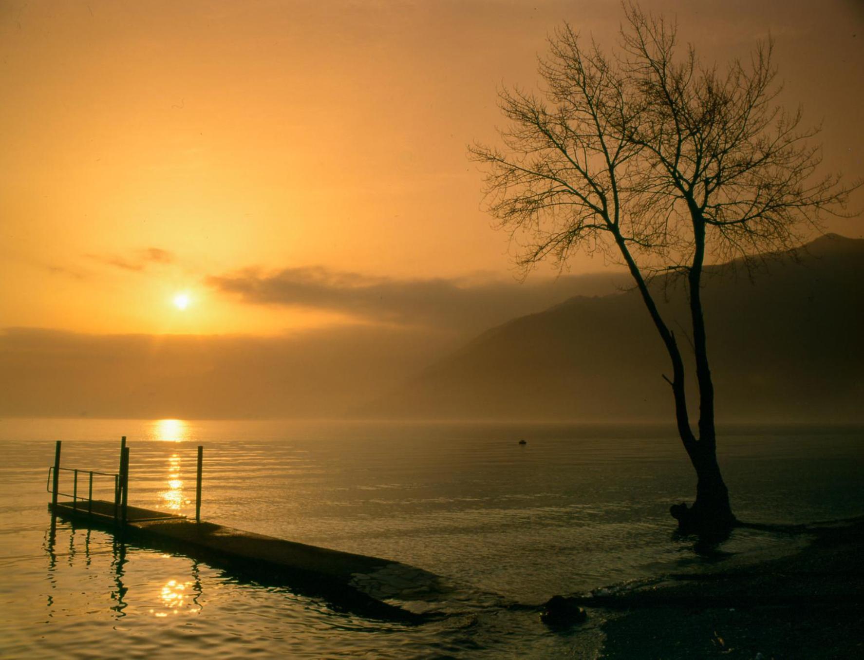 Maccagno Casa Del Borgo "Aria & Acqua" Sul Lago Maggiore מראה חיצוני תמונה