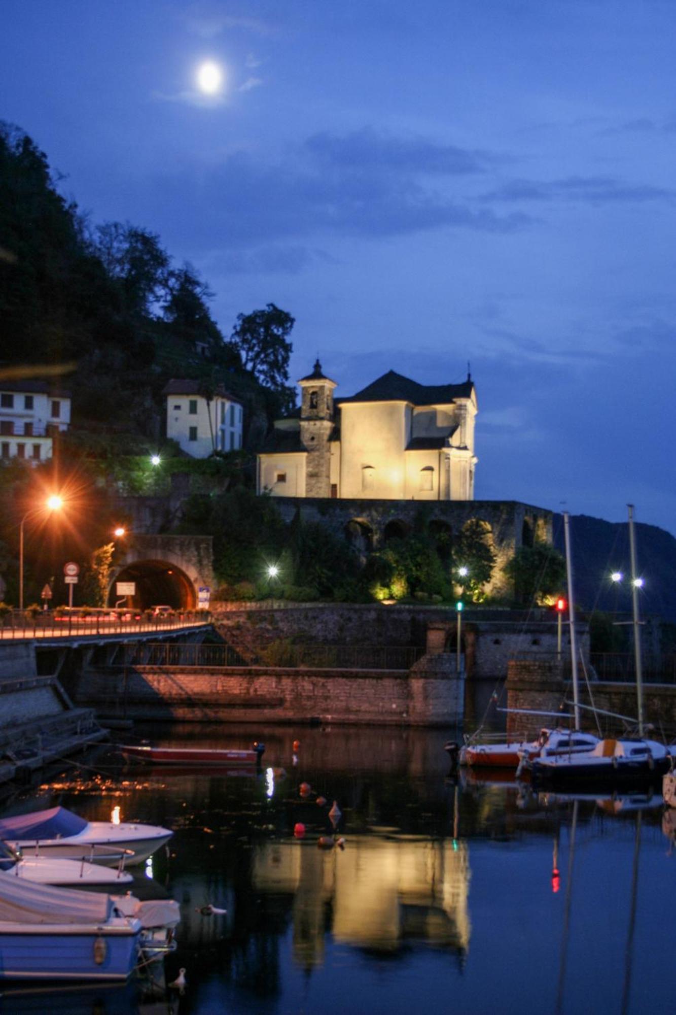 Maccagno Casa Del Borgo "Aria & Acqua" Sul Lago Maggiore מראה חיצוני תמונה